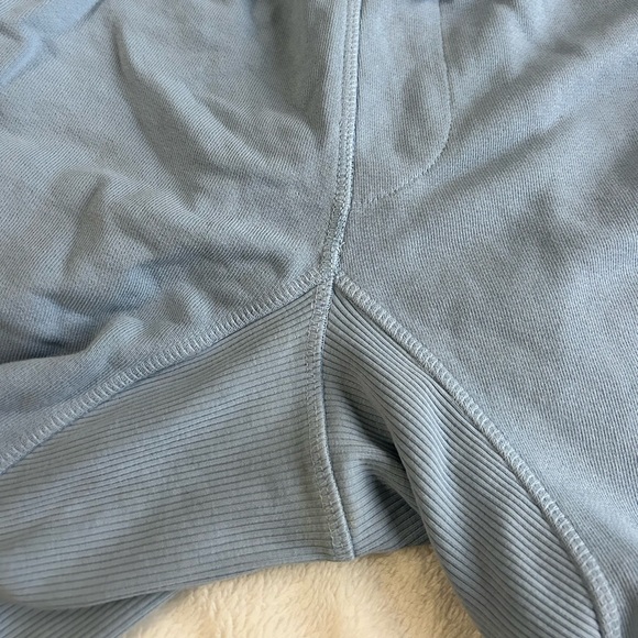 Boys Lie light blue shorts with embroidered logo - Picture 3 of 5